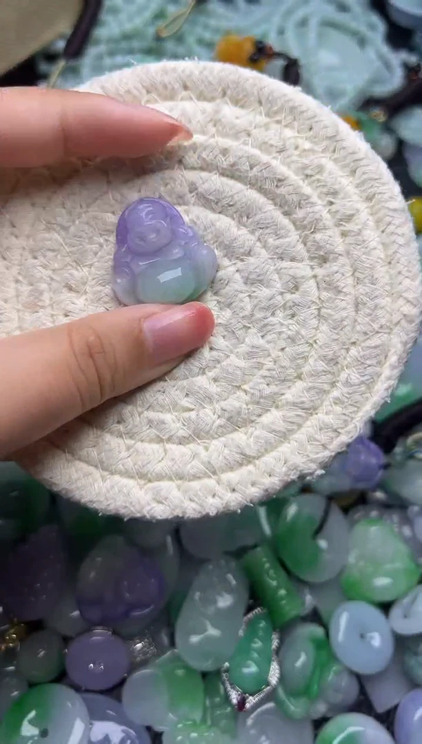 翡翠未镶嵌颈饰天然缅甸翡翠吊坠
