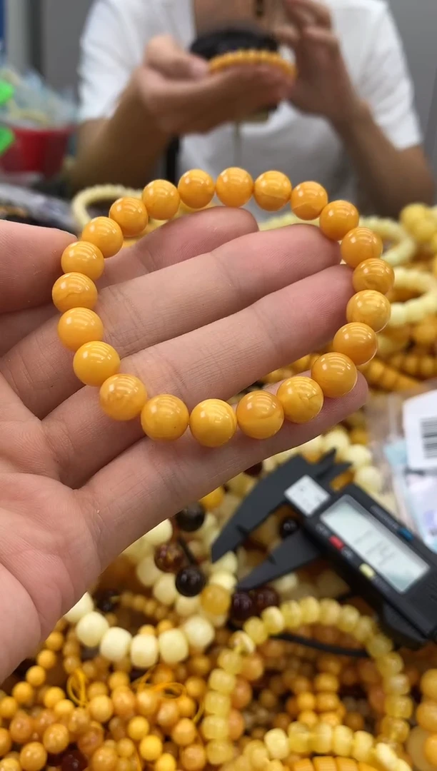 裸石蜜蜡未镶嵌手串