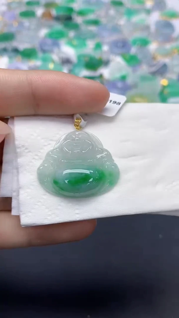 翡翠18K金镶嵌颈饰天然缅甸a货翡翠