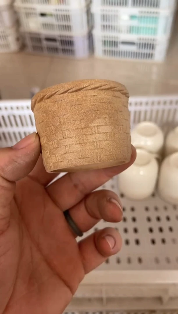摆件摄影的产品有使用过的痕迹有点脏介意勿拍