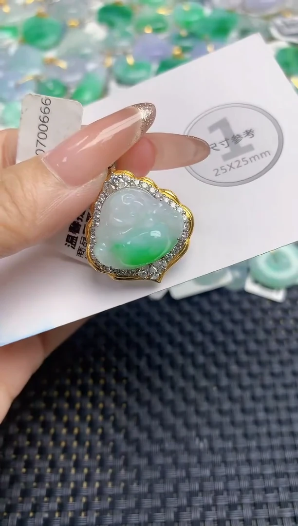 颈饰未镶嵌翡翠天然缅甸A货翡翠百元以上9元证书费自理1