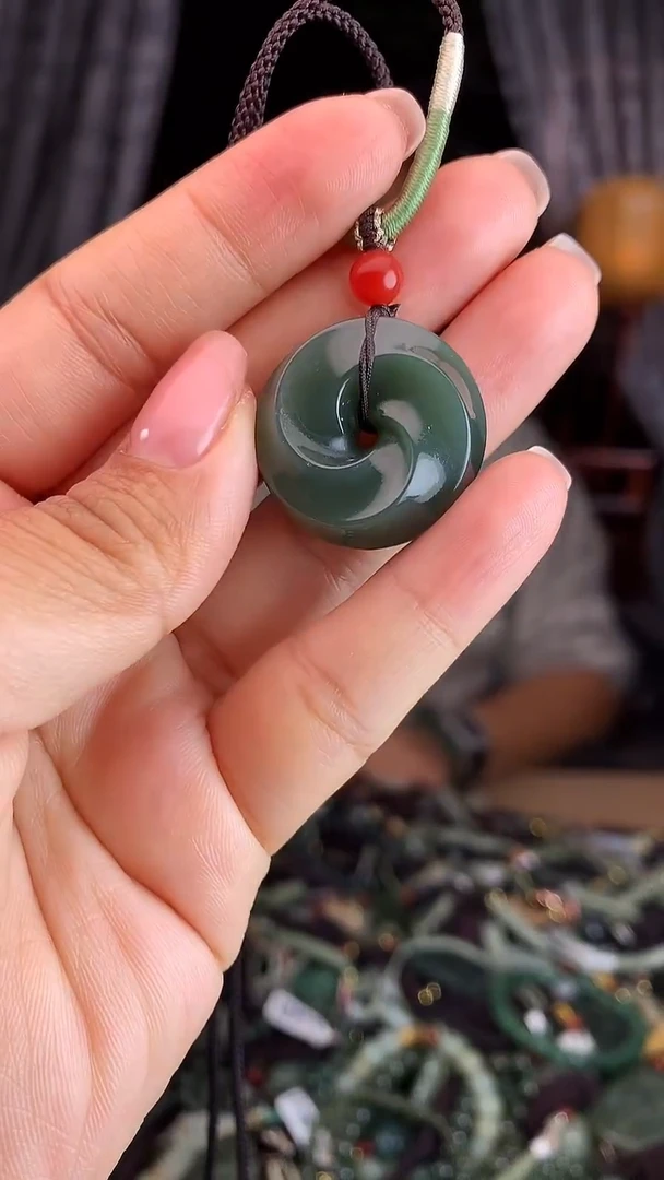 未镶嵌和田玉挂件拍一发一多样性发货