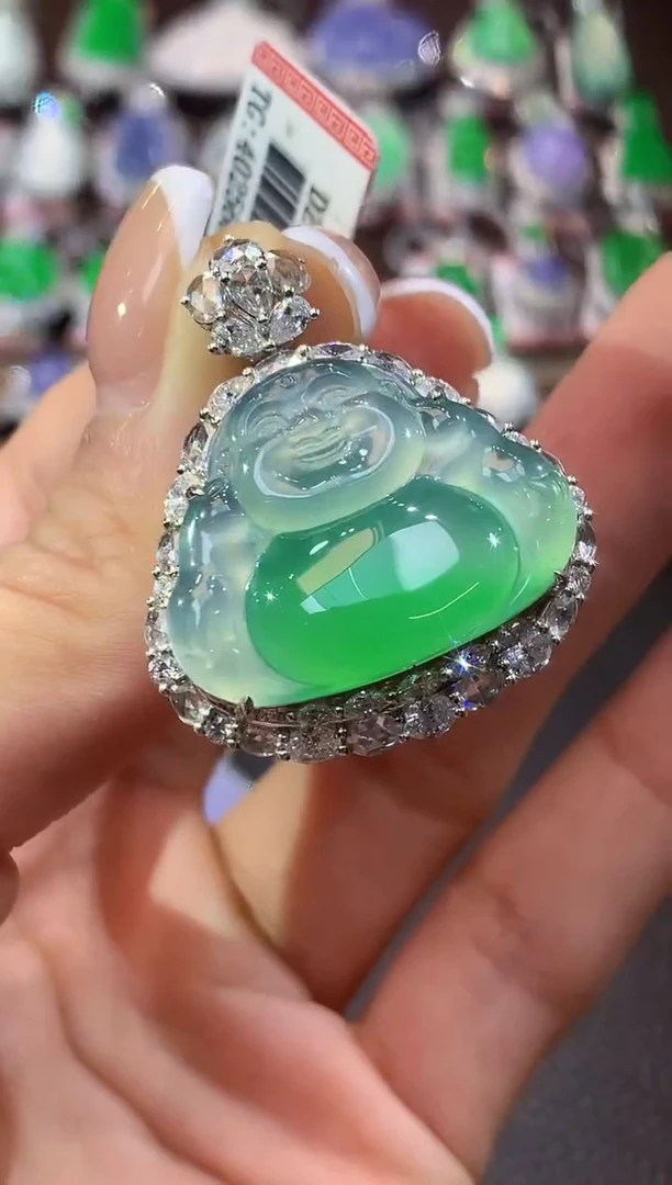 吊坠(不含链)18K金镶嵌翡翠?***✨A45