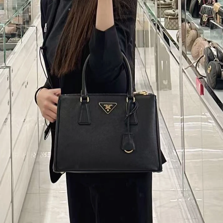 95新 Prada/普拉达 坤球奢选 普拉达新款中号杀手包
