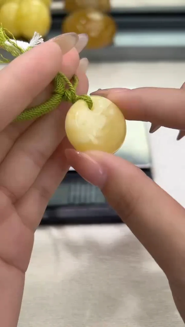 裸石琥珀未镶嵌琥珀蜜蜡吊坠