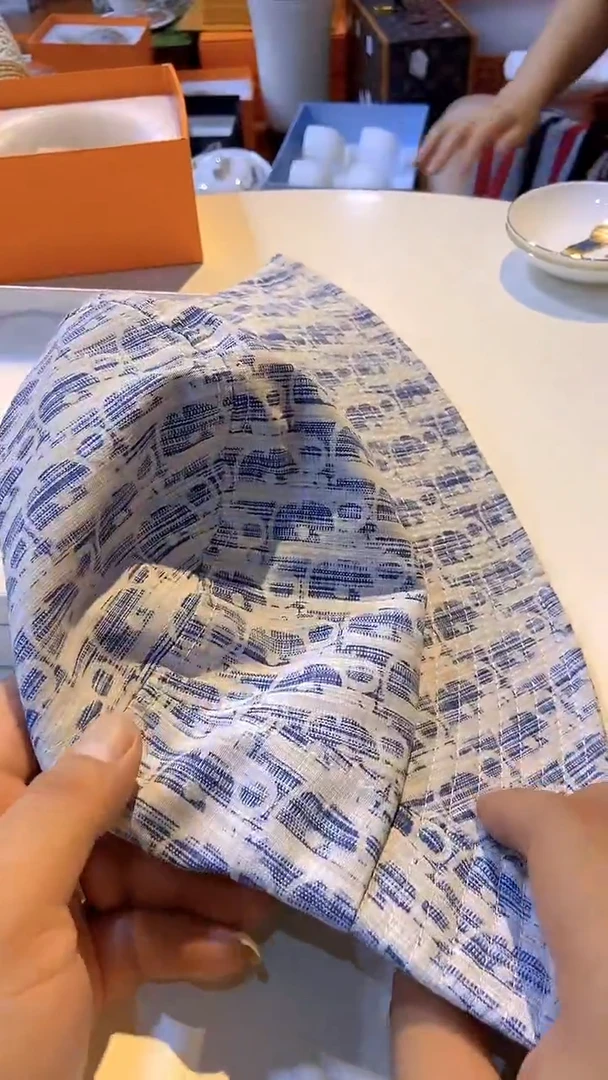 杯鸿辉家品牌瓷器，京东包邮！