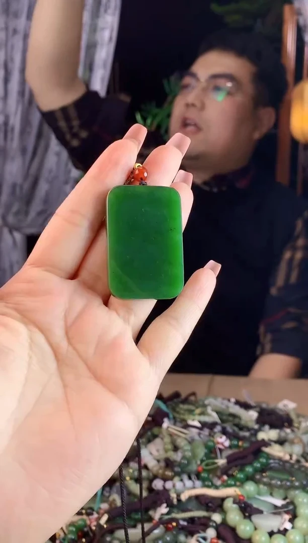 【闪购商品】和田玉挂件未镶嵌多样性发货拍一发一