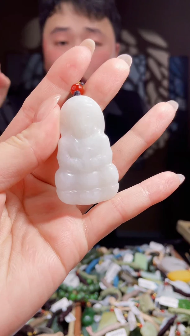 【闪购商品】和田玉颈饰未镶嵌拍一发一