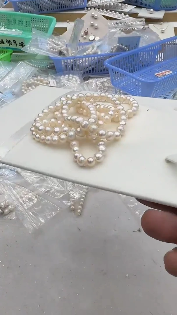 未镶嵌手链淡水珍珠7-8mm 弹力绳款