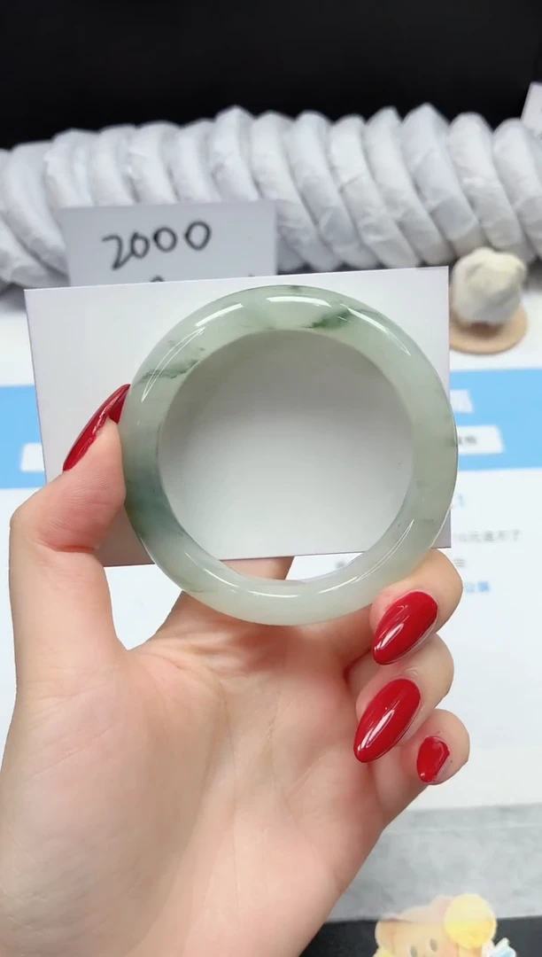 未镶嵌手镯石英质玉112/飘花54.2