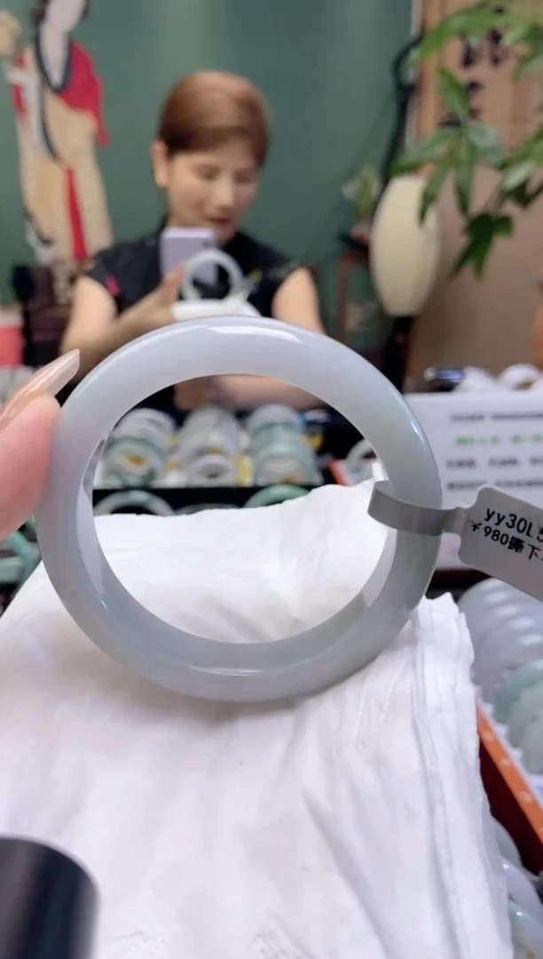 未镶嵌翡翠手镯55.8圈口x