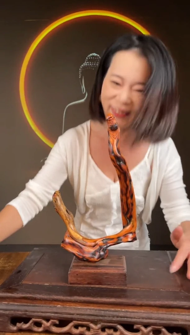 柏木（崖柏）手工摆件,先抢先得! 编号:30
