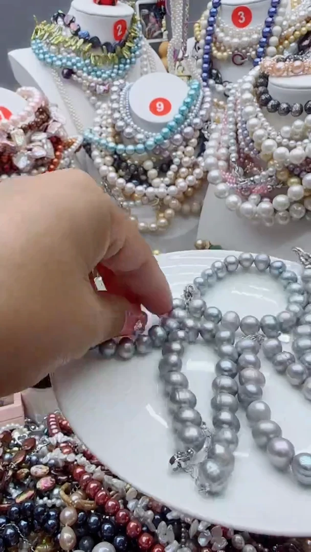 淡水珍珠未镶嵌颈饰1