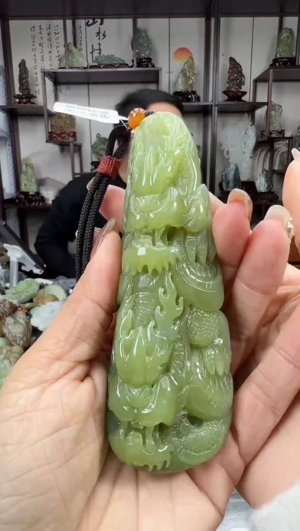 未镶嵌和田玉把件1