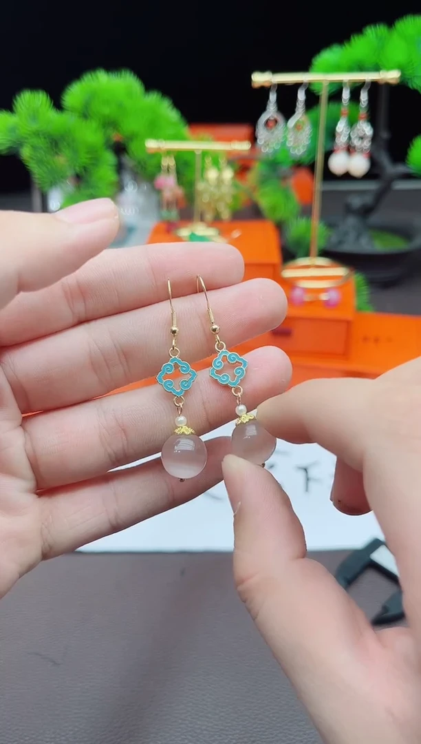 【闪购商品】玛瑙/玉髓耳钉银S925镶嵌201000