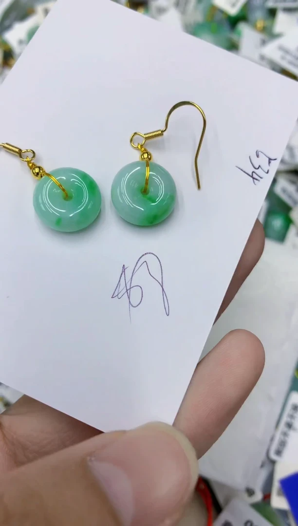 颈饰未镶嵌翡翠111111111111