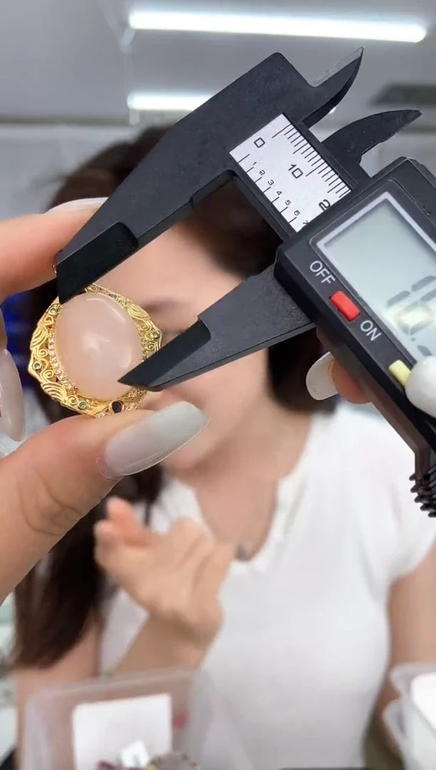 未镶嵌吊坠(不含链)水晶天然珠宝多样性发其一