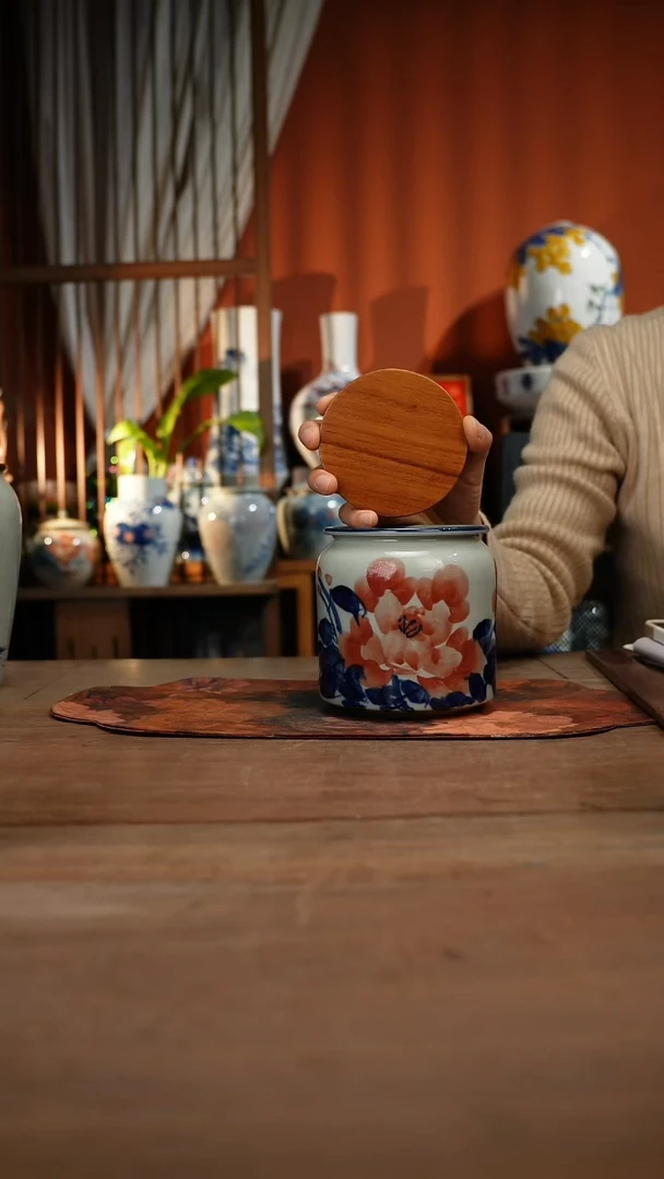 当代高温釉下彩手绘陶瓷餐具