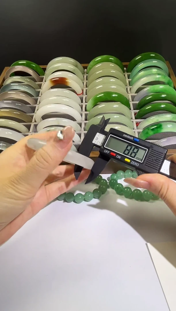 灵动飘花高货毕业款手镯