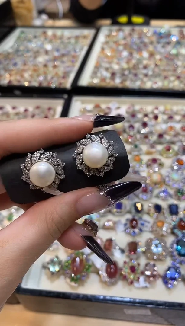 银S925镶嵌耳饰定制淡水珍珠楚楚珠宝中古甄选不退换