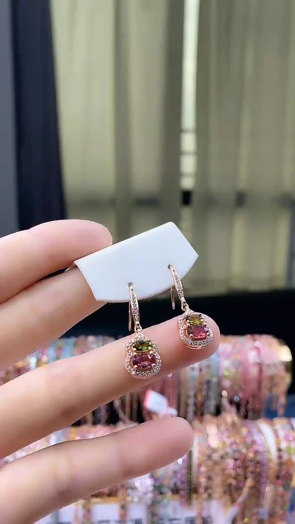 【闪购商品】碧玺耳钩银S925镶嵌6666666666