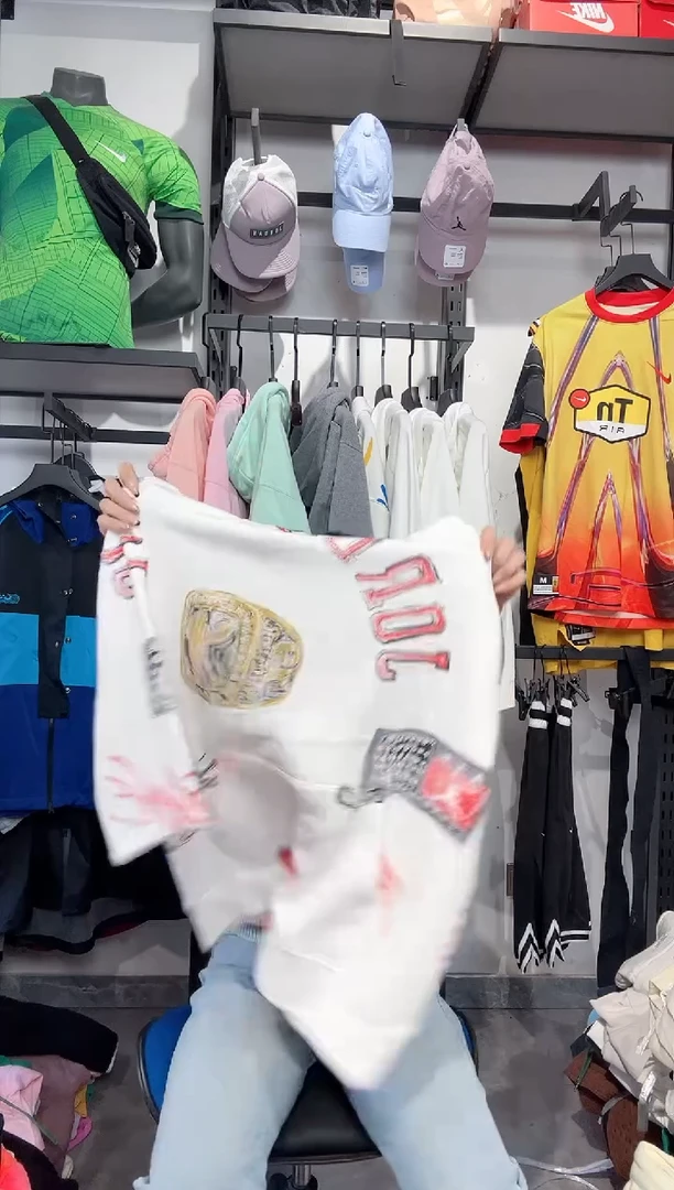 1740编码 瑕疵款直播间过款为准 尺码180 XL