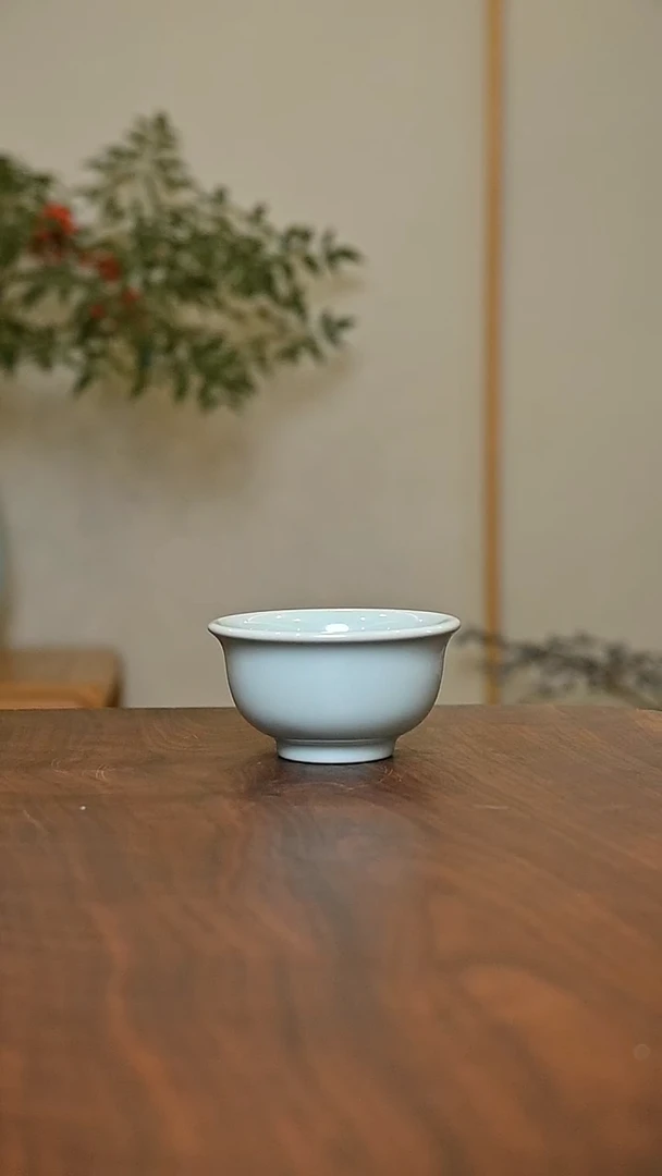 天青釉 手拉 压手杯 微瑕 朱晓辉作品 100ml