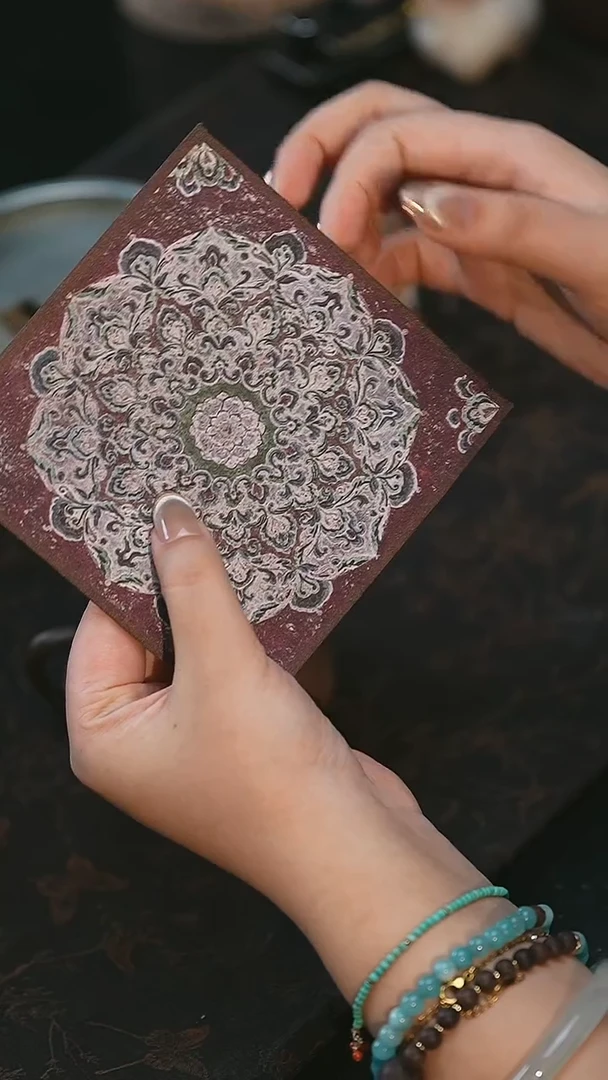 宣丝茶席-团花藻井杯垫