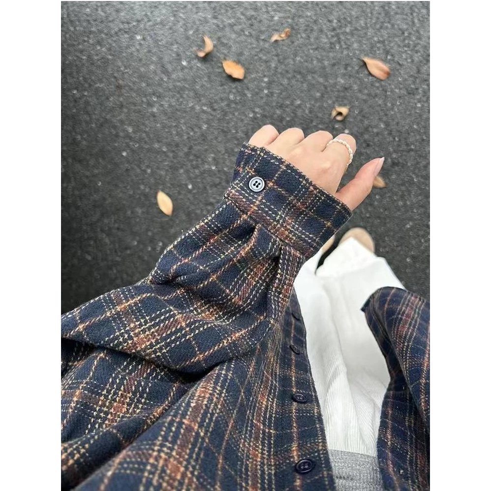 藏青色格子宽松衬衫外套女2025新款秋冬高级感轻奢减龄长袖上衣