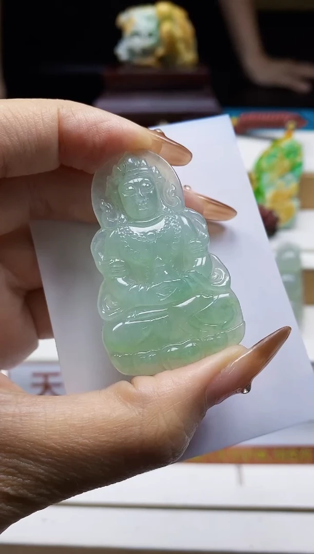 颈饰未镶嵌翡翠翡翠A货