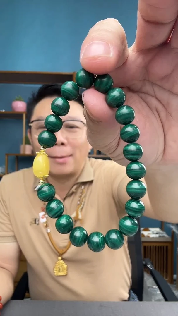 未镶嵌琥珀裸石29吊坠