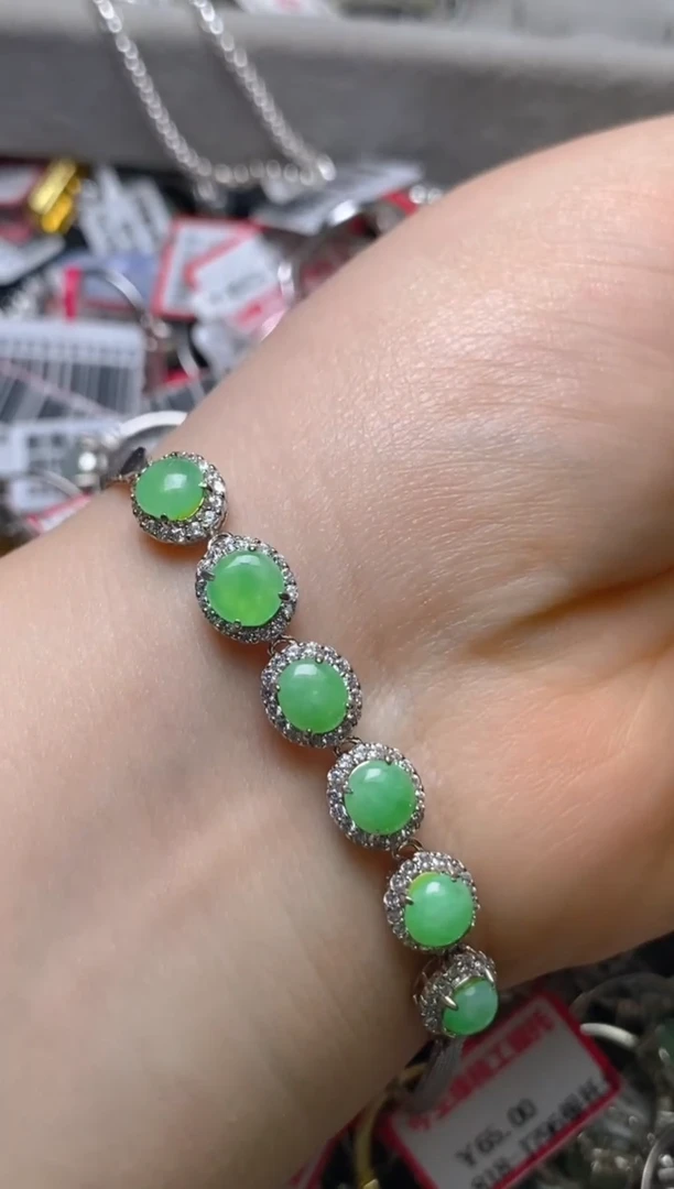 银S925镶嵌戒指翡翠百内无证书