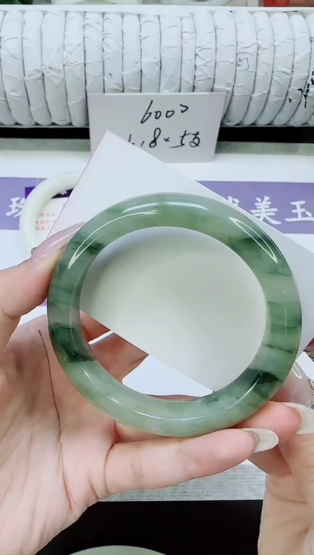 未镶嵌手镯石英质玉52/57