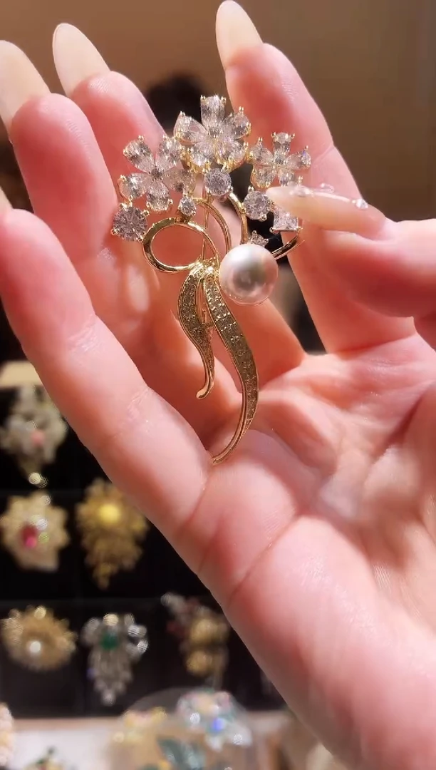 合成立方氧化锆铜合金三朵花