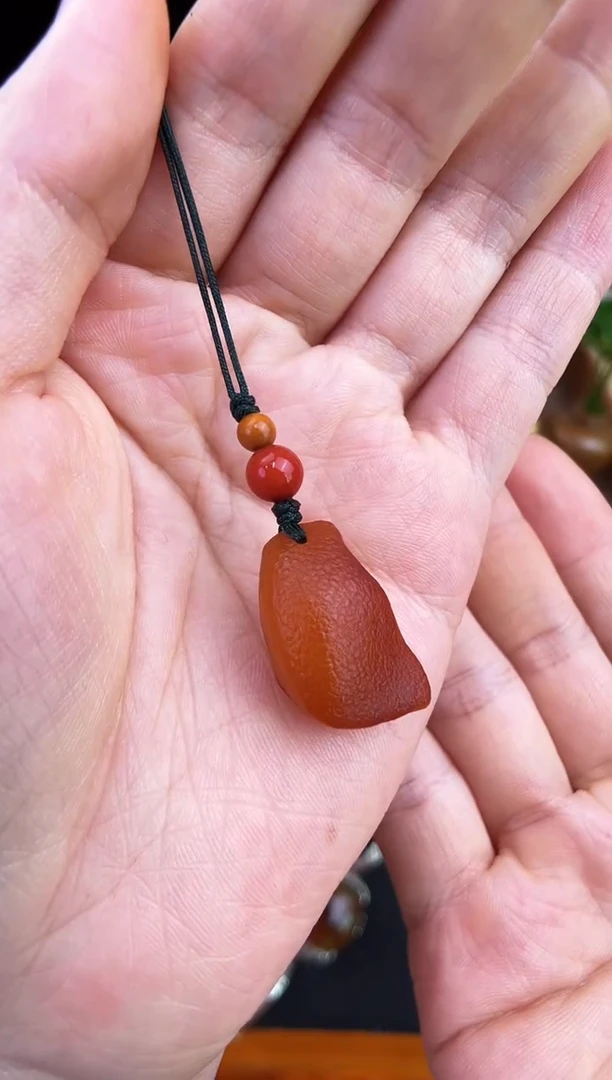 琥珀未镶嵌珠宝奇石柒月