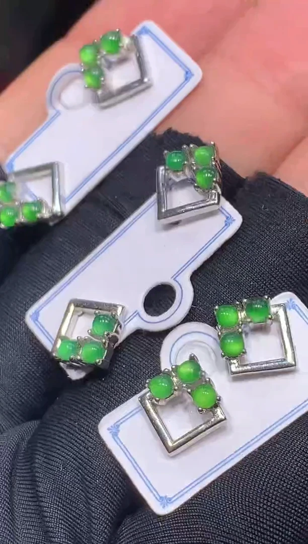 【闪购商品】翡翠耳饰未镶嵌9定制翡翠-多样性发货（发其一）