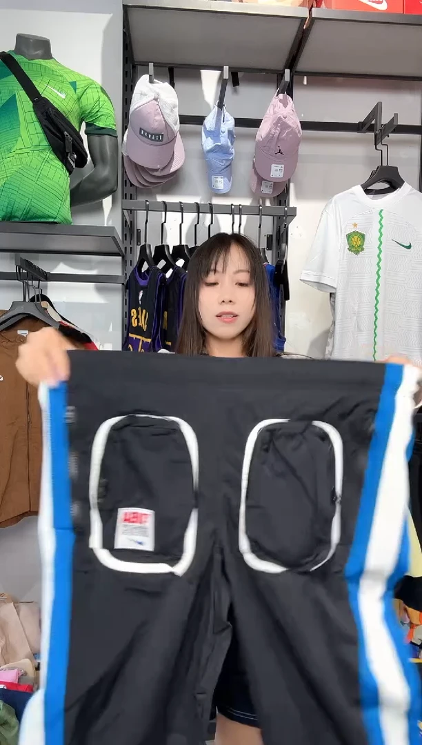 1202编码 瑕疵款以直播间过款为准 尺码