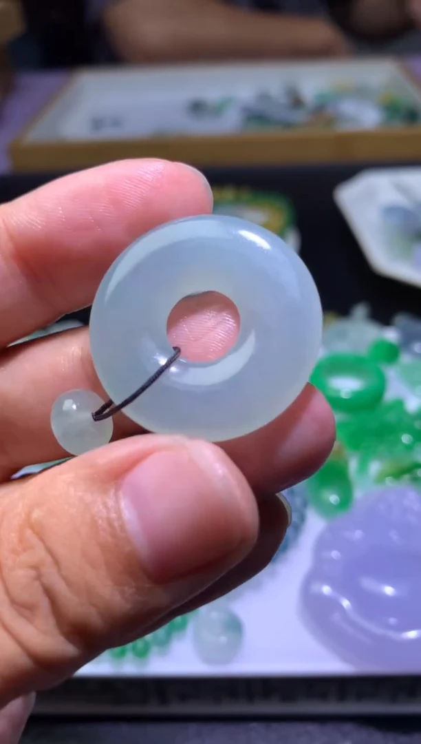 定制翡翠未镶嵌毛货