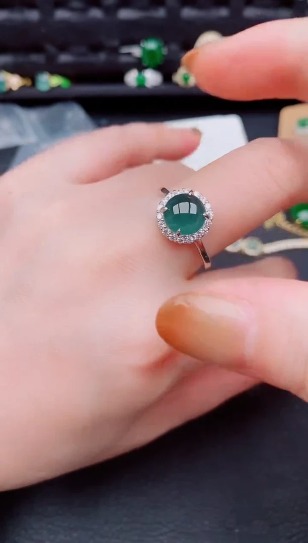【闪购商品】翡翠戒指银S925镶嵌天然a货翡翠722