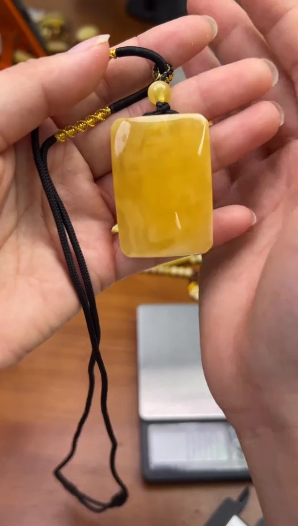 裸石蜜蜡未镶嵌蜜蜡吊坠