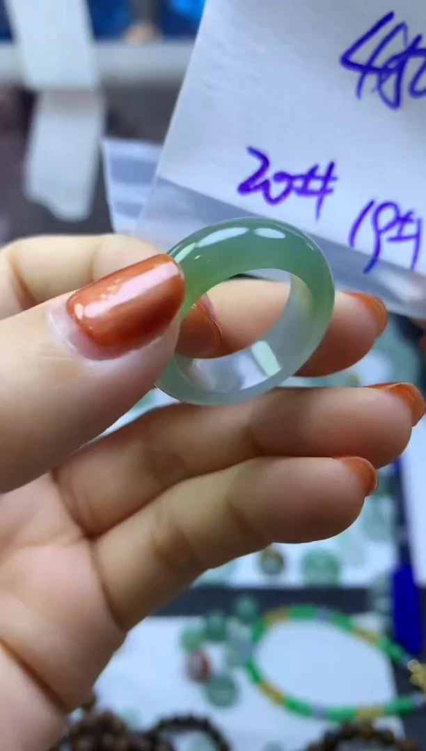 未镶嵌定制翡翠戒圈20*460元毛货需精抛光