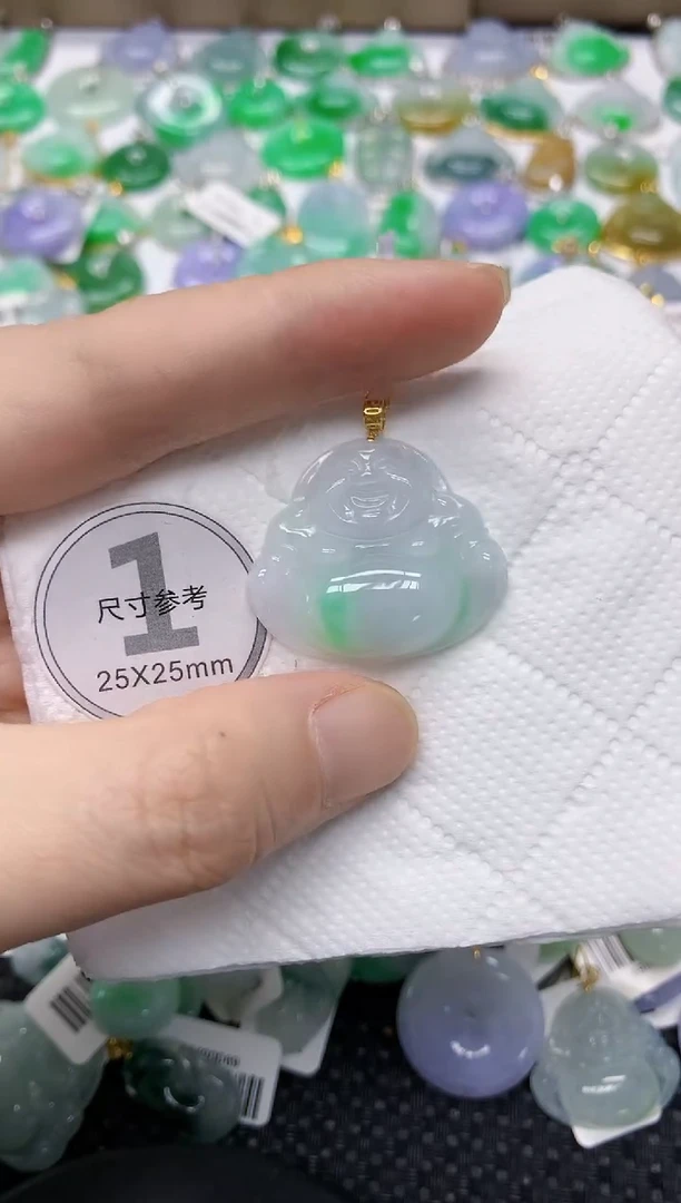 翡翠18K金镶嵌颈饰11111111