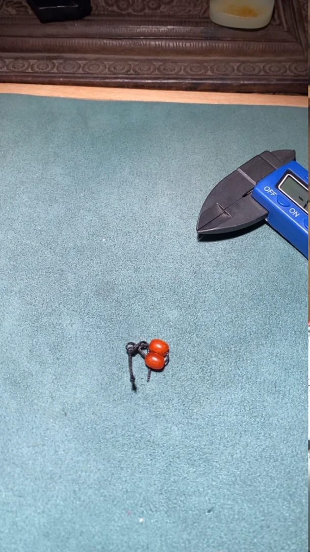 未镶嵌蜜蜡裸石B1192对珠