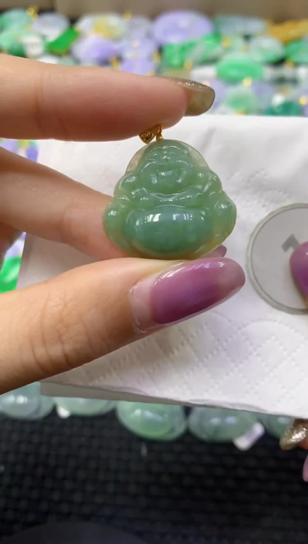 颈饰未镶嵌翡翠天然缅甸翡翠A货
