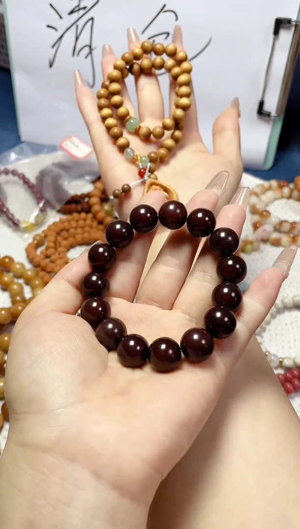 猴头核桃吊坠圆珠