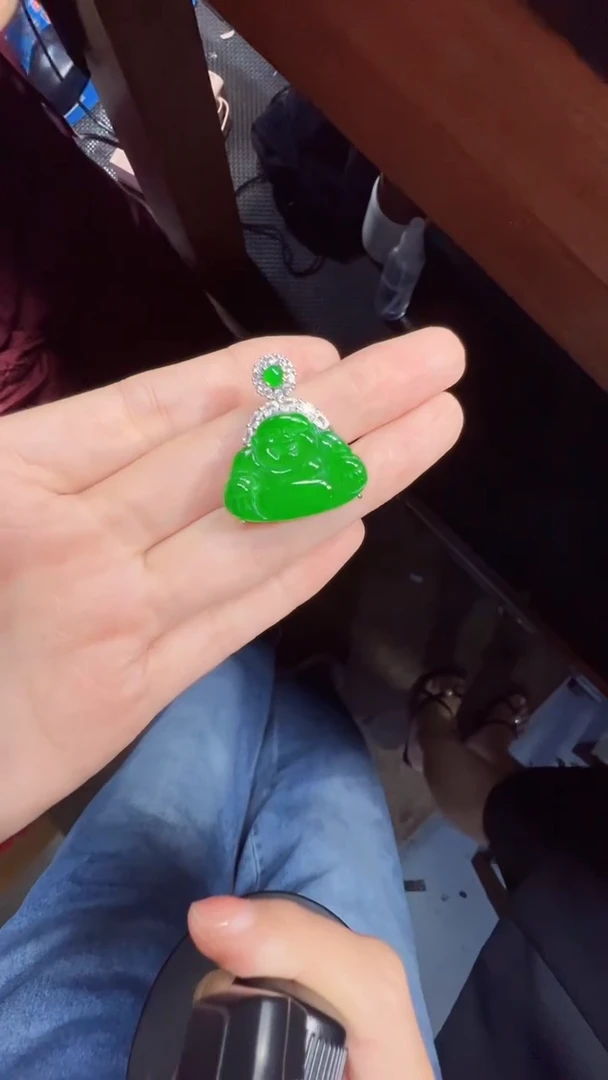 未镶嵌定制翡翠翡翠A货有轻微色差属于正常现象，佛公多样性发货1