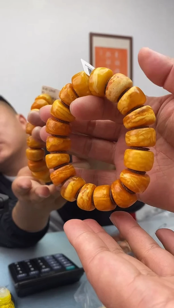 琥珀未镶嵌珠宝奇石假一罚十，永久原价包退多样性发一件063