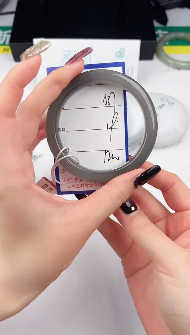 未镶嵌手镯和田玉37颜色微差无瑕疵