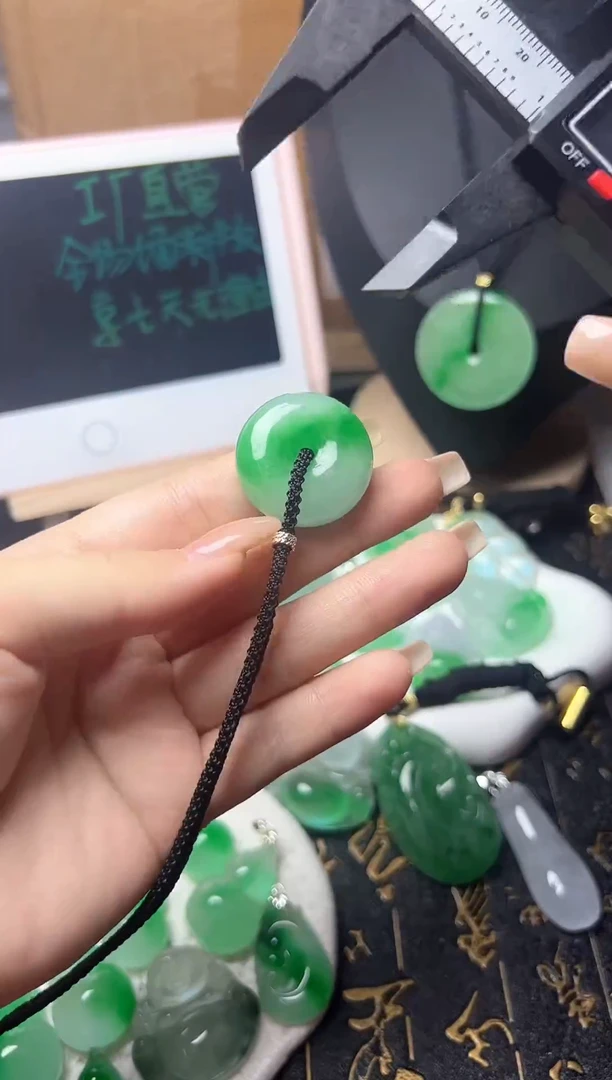 颈饰未镶嵌翡翠所见即所得，一图一物