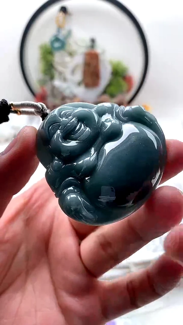 颈饰未镶嵌翡翠佛公